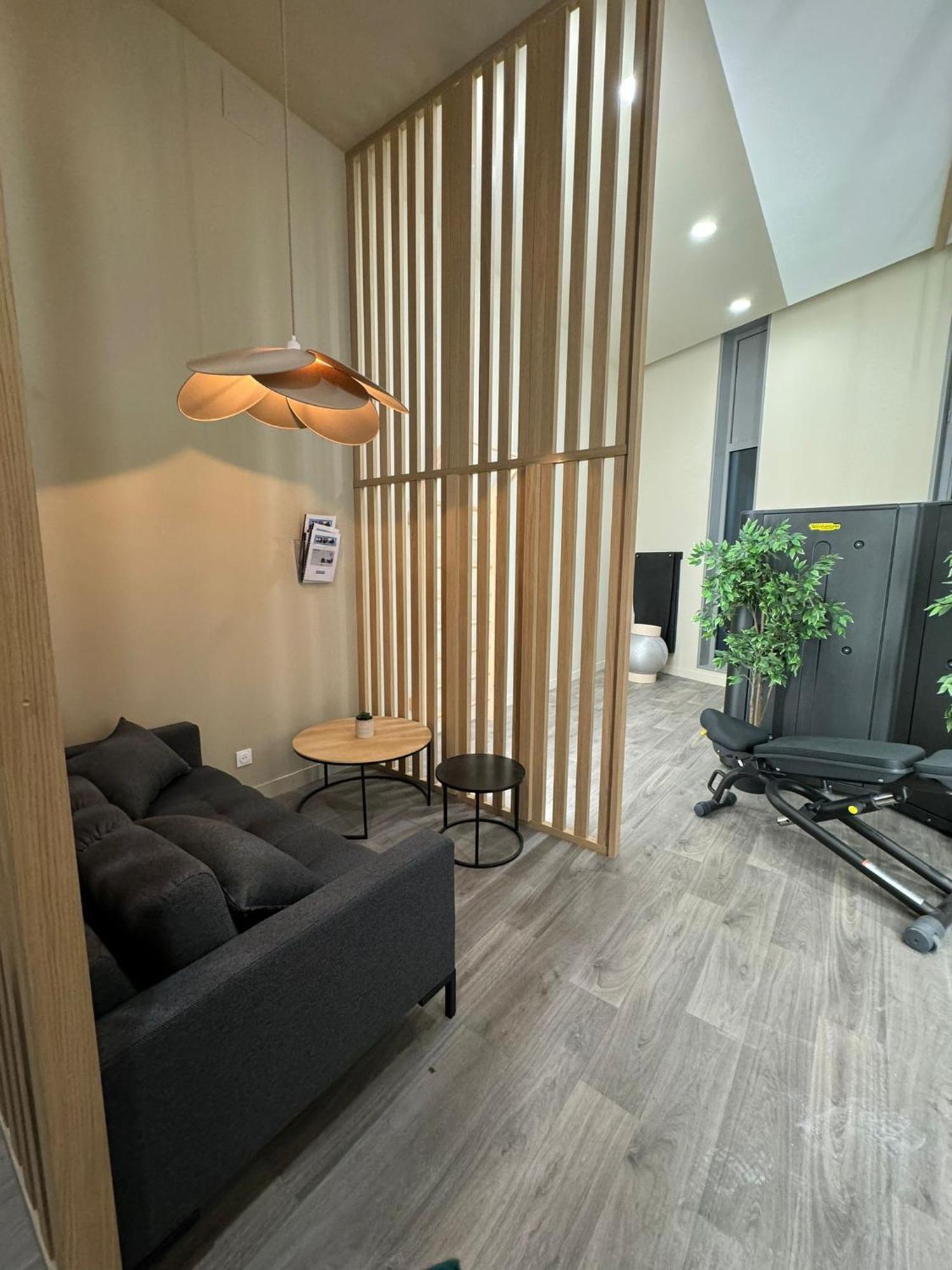 Presqu'Ile, Appartement Neuf Avec Balcon, Salle De Gym Et Parking Caen Bagian luar foto